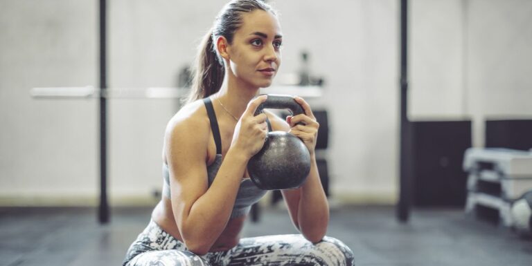 Comment intégrer l'entraînement en force dans votre horaire de course pour de meilleures performances



