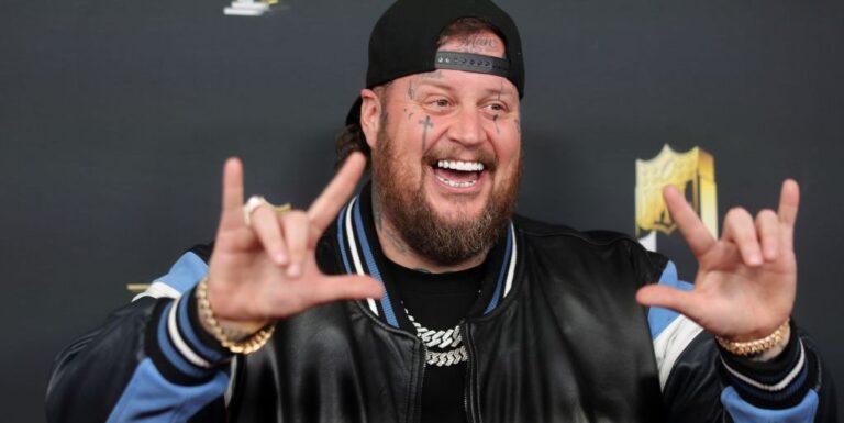 Jelly Roll annonce sa dernière aventure: le «Losers Run Club»



