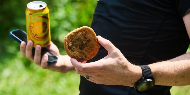La lutte est réelle: l'enquête suggère que les vacances rendent difficile le maintien de habitudes saines



