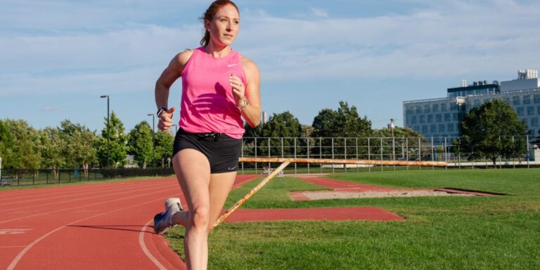 Courir plus vite vs courir plus longtemps: sur sur quoi devrais-je me concentrer en premier?



