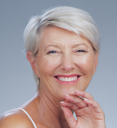 Avoir l'air plus jeune sans chirurgie
