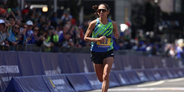 Dans son dernier marathon de Boston, Des Linden place 17e



