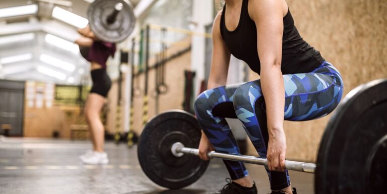 Voici pourquoi (et comment) les coureurs devraient soulever des poids lourds




