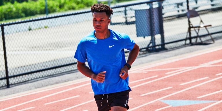 Voici comment respirer pendant la course, ainsi que des techniques pour essayer



