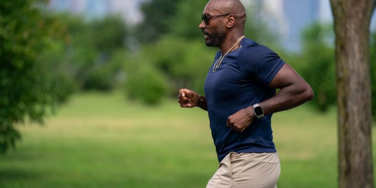 5 signes d'un noyau faible chez les coureurs et comment le renforcer



