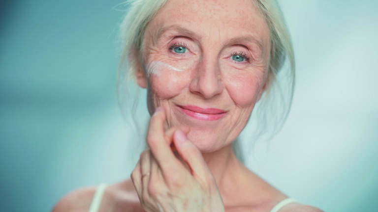Optimisez vos soins de la peau anti-âge
