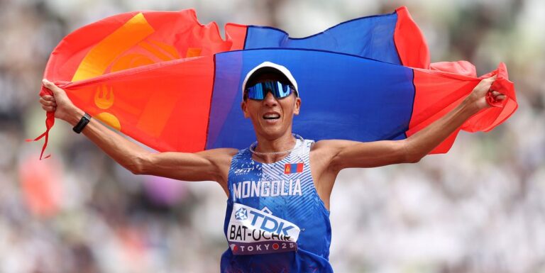 À 43 ans, ce marathonien légendaire vient de participer à son 18e championnat mondial



