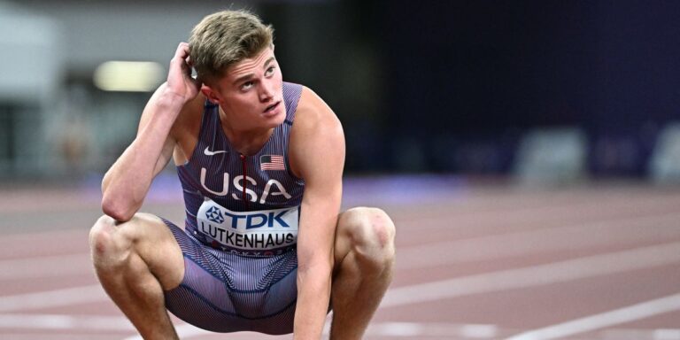 Cooper Lutkenhaus, 16 ans, a éliminé les préliminaires de 800 mètres aux Championnats du monde



