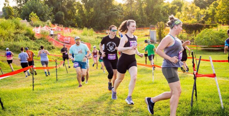 Un 5k de style arrière-cour m'a fait retomber amoureux de la course. Maintenant, le sport ressemble à nouveau à jouer.



