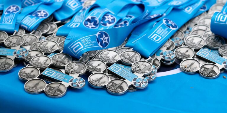 J'ai couru après ma médaille six étoiles. Mais le Triumph semble étrangement vide.



