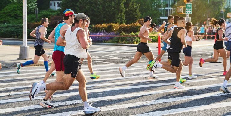 Mes nerfs rendaient toujours mes jambes lourdes au départ des courses. Ces conseils mentaux m'ont aidé à vaincre le trac pour de bon.




