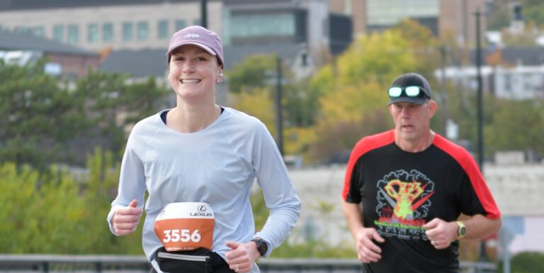 Passer d'un 5 km à un 10 km comportait de nombreux obstacles. Mais j'ai appris comment faire en sorte que la course à pied fonctionne le mieux pour moi.



