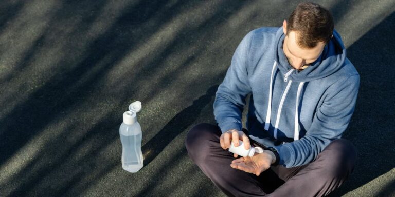 AINS et course à pied : pourquoi l'ibuprofène est problématique pour les coureurs

