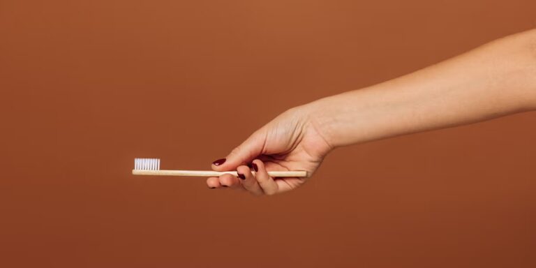 Les coureurs devraient commencer à se brosser les dents après avoir couru. Voici pourquoi.
