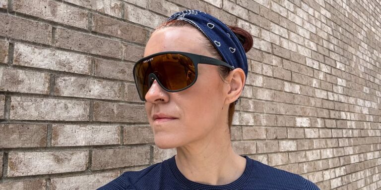Lunettes de soleil de course légères qui survivent aux abus
