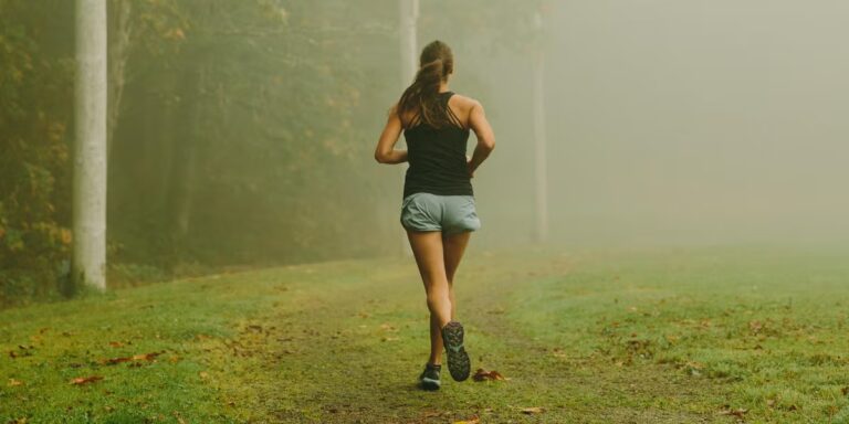 Quelle quantité d’entraînement de zone 2 les coureurs doivent-ils faire chaque semaine ?
