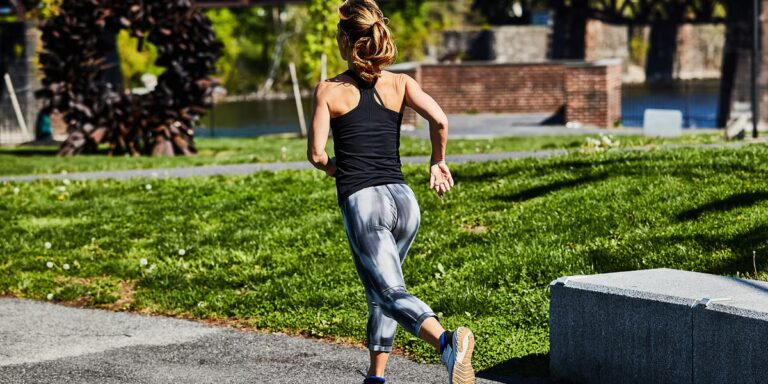 Speedwork pour les coureurs : entraînements hebdomadaires minimum pour être plus rapide
