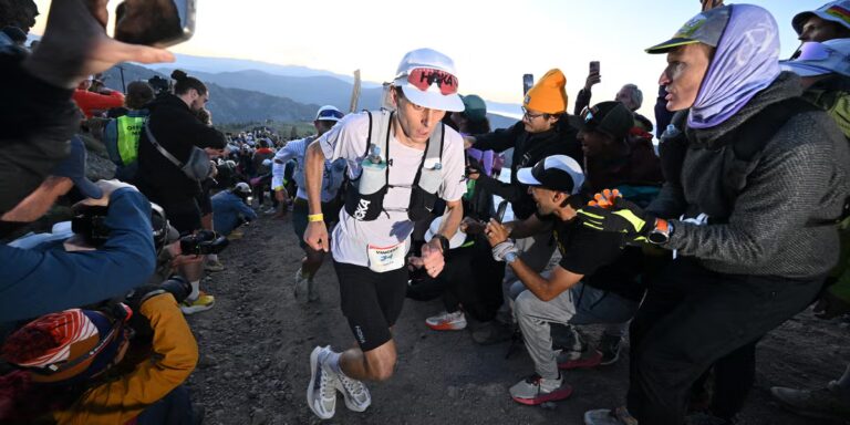 Vainqueur du Western States 100 2026 : Vincent Bouillard brise le record du parcours
