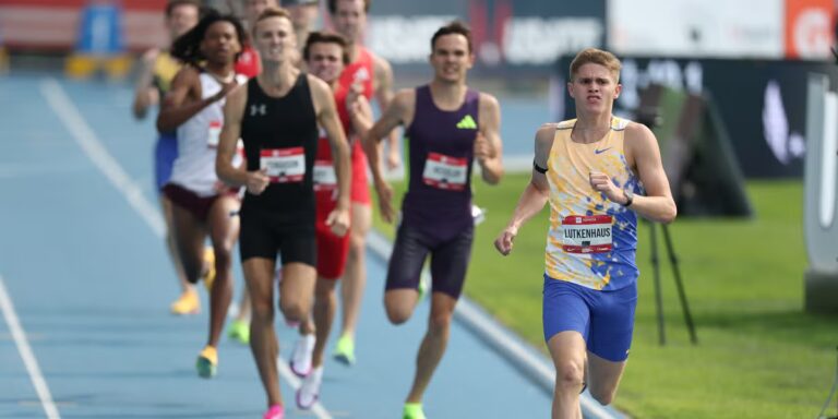 Comment Cooper Lutkenhaus s’entraîne pour une vitesse de 800 mètres
