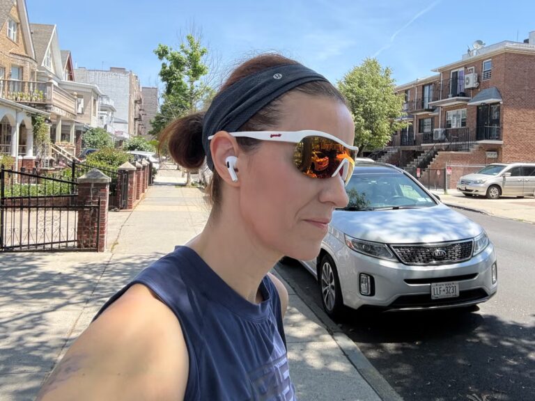 Examen des lunettes de soleil Goodr Sonic G : des lunettes de soleil abordables pour les coureurs
