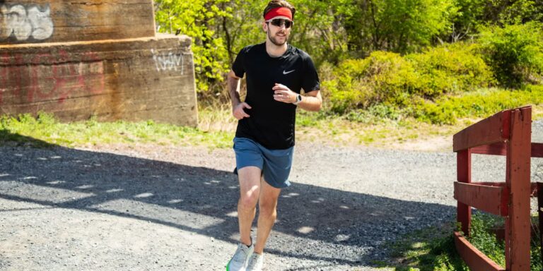 Habitudes d'entraînement des coureurs d'élite que vous pouvez utiliser lors de la préparation de votre prochaine course
