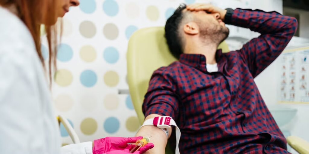 Après que mon don de sang ait mal tourné, j'ai consulté un cardiologue : voici comment les coureurs peuvent les chronométrer de manière plus sûre