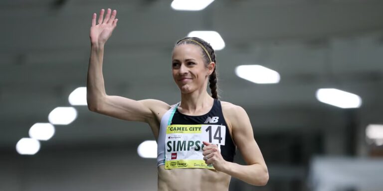 « Ce chapitre est terminé » : l'olympienne Jenny Simpson déclare qu'elle ne pourra plus courir après un arrêt cardiaque
