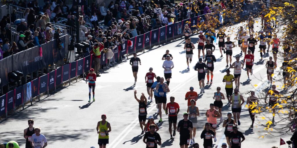 Comment dépasser les coureurs après le kilomètre 20 : 6 conseils mentaux pour le marathon
