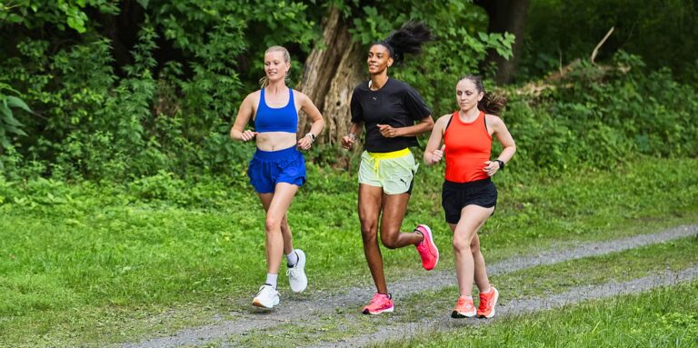 Comment les coureurs devraient équilibrer les glucides, les protéines et les graisses
