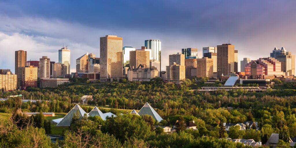 De nombreux coureurs, même certains pros, affirment que le semi-marathon d'Edmonton a été long. La race n’est pas d’accord.
