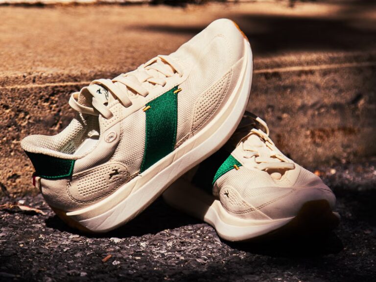 Examen des chaussures de course Tracksmith Eliot Ryder : grosse mousse, conduite rebondissante
