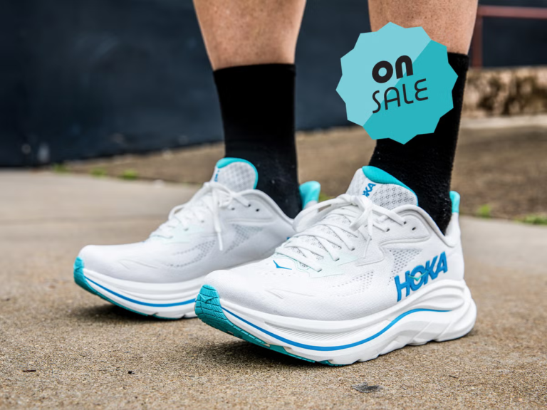 Les chaussures, vêtements et plus encore sont jusqu'à 50 % de réduction sur les soldes REI
