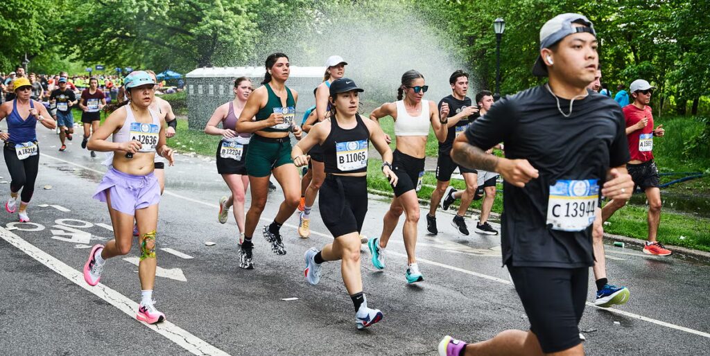 Comment courir plus vite : stratégies le jour de la course