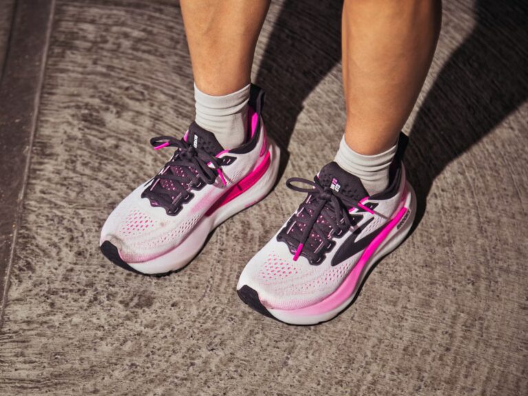 Examen du Brooks Glycerin GTS 23 : ajustement spacieux, conduite douce, soutien subtil
