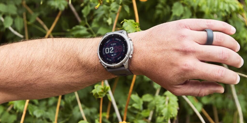 Garmin Fenix ​​9 Pro Solar Review : une montre GPS puissante pour les trails et les coureurs multisports
