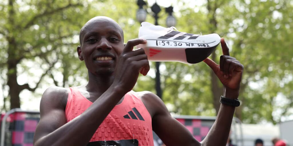 Les super chaussures record du monde améliorent-elles les performances des coureurs de tous les jours ?