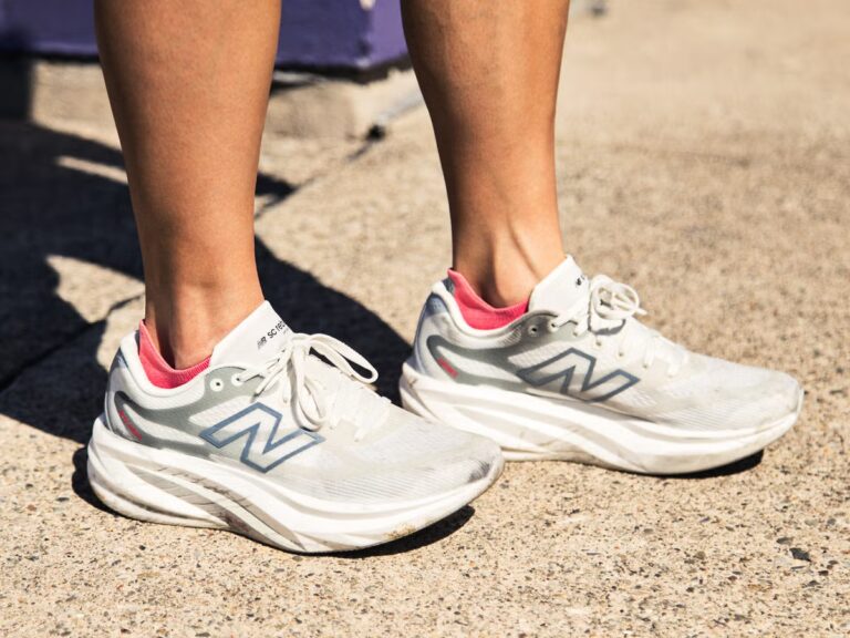 New Balance SC Rebel Review : une super chaussure pour les courses quotidiennes
