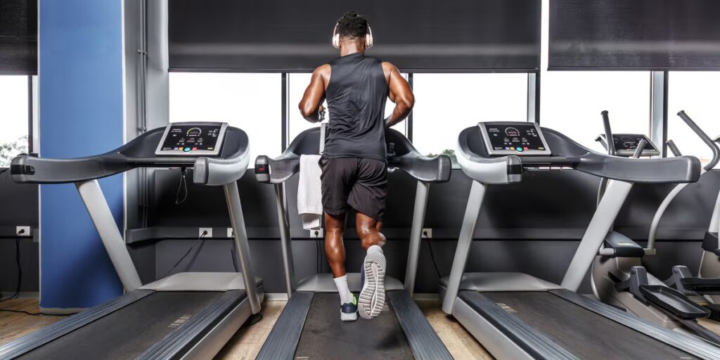 8 entraînements sur tapis roulant que les coureurs professionnels utilisent pour de meilleures performances