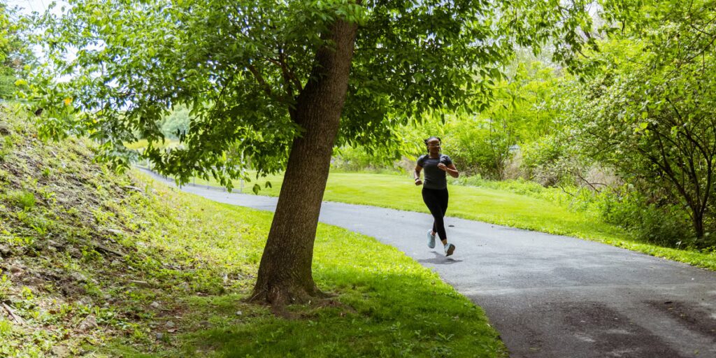 Comment ajuster un plan d'entraînement Runna pour des entraînements plus sûrs et plus intelligents