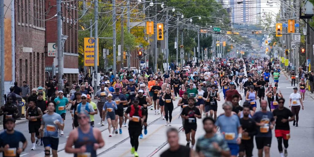 Résultats et suivi : Marathon et semi-marathon du secteur riverain de Toronto 2026
